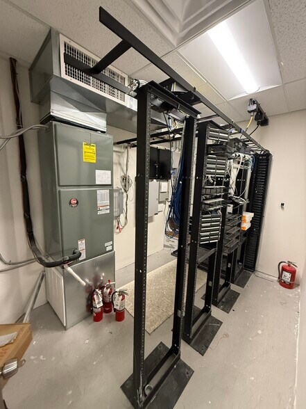 More Photos Of 319 E Warm Springs Rd, Las Vegas Medical For Sale