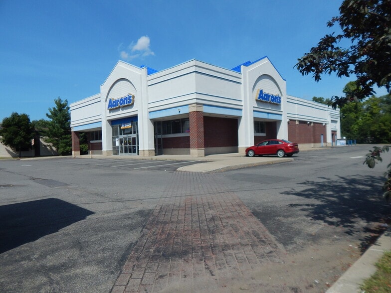 Primary Photo Of 1035 State St, Schenectady Freestanding For Sale