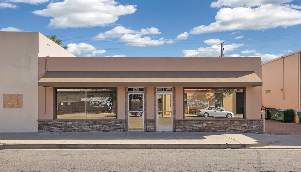 Primary Photo Of 529 N Hutchins St, Lodi Light Manufacturing For Sale