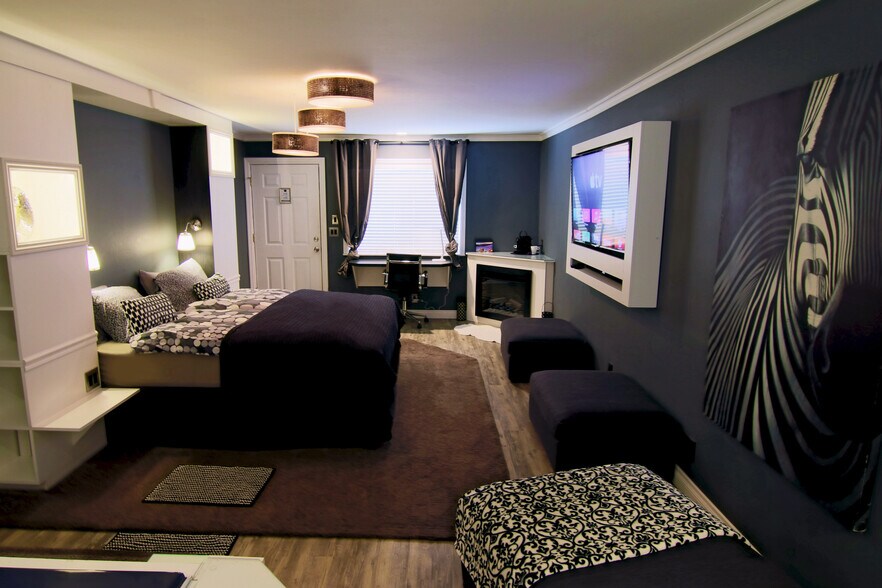 More Photos Of 41095 W Big Bear Blvd, Big Bear Lake Hotel For Sale