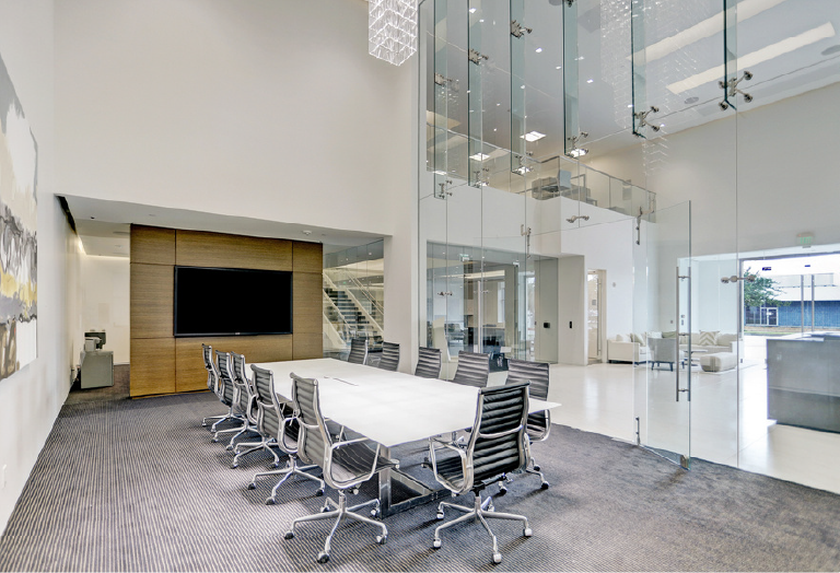 More Photos Of 3367 N Sam Houston Pky W, Houston Warehouse For Lease