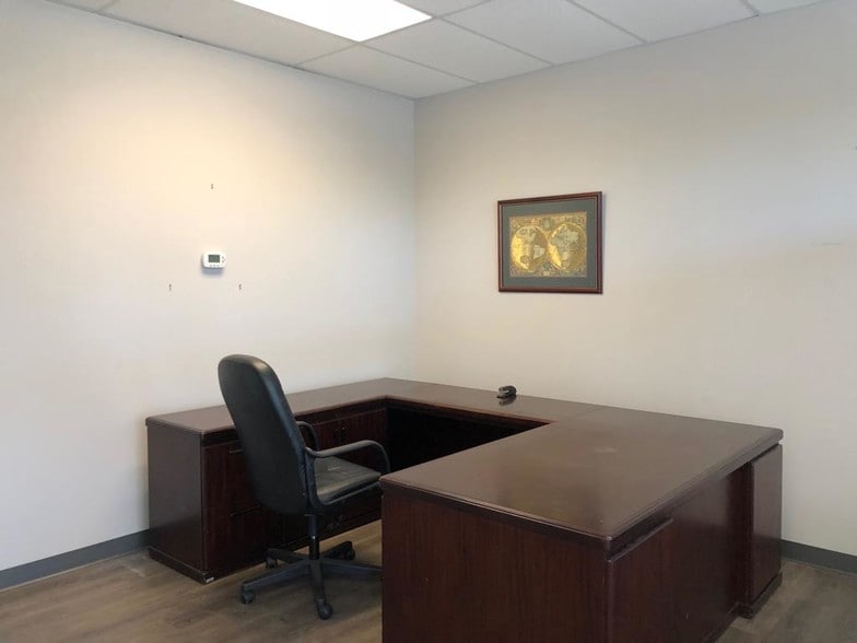 More Photos Of 302 Satellite Blvd NE, Suwanee Coworking Space