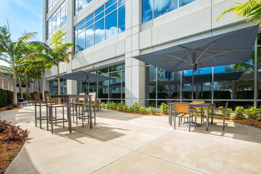 More Photos Of 5332 Avion Park Dr, Tampa Office For Lease