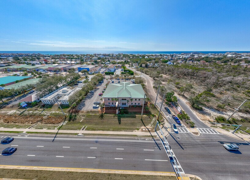 More Photos Of 4635 Gulfstarr Dr, Destin Medical For Sale