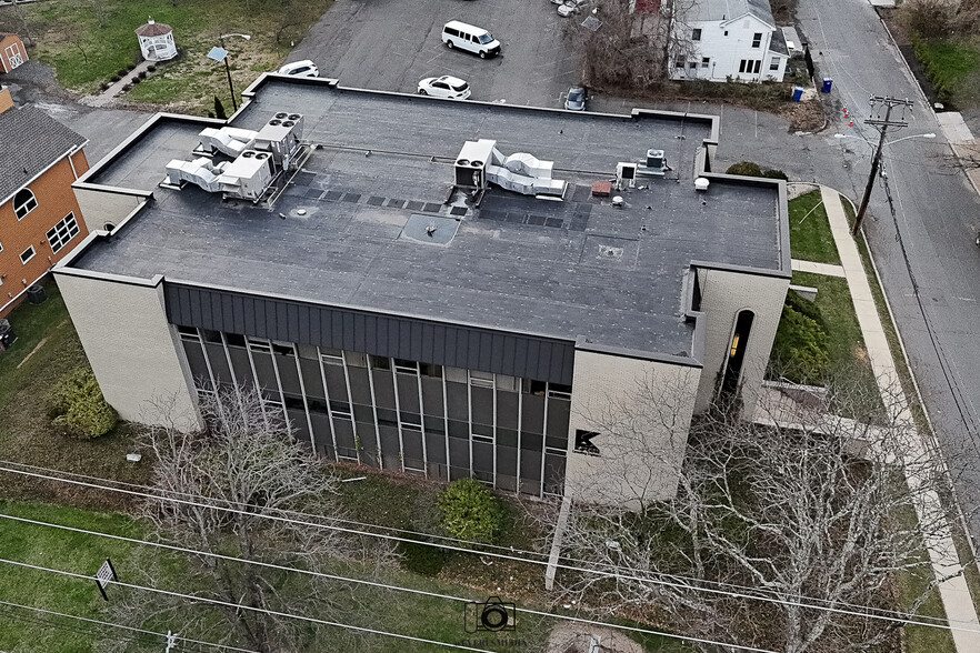 More Photos Of 1215 Livingston Ave, North Brunswick Office For Sale