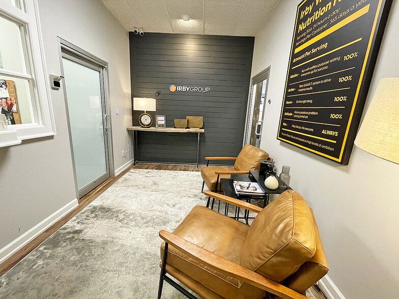 More Photos Of 1 St Louis St, Mobile Office For Lease