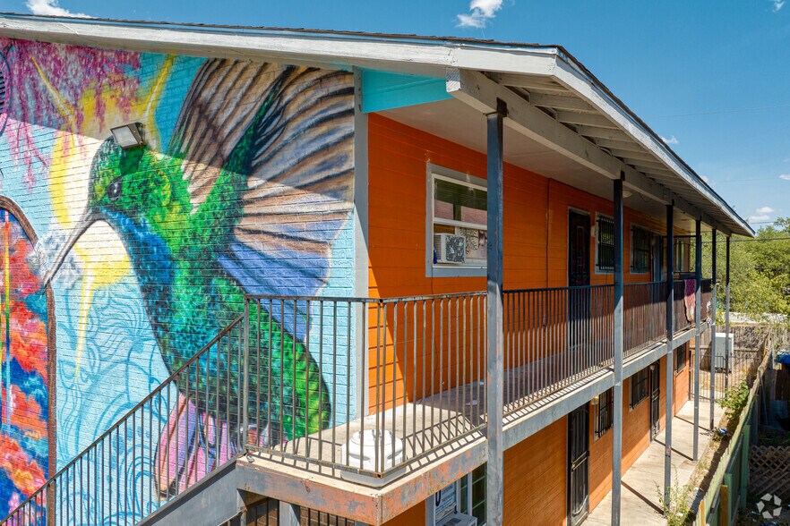 More Photos Of 8207 Sam Rayburn Dr, Austin Apartments For Sale