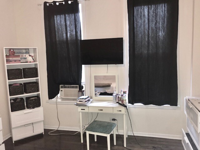 More Photos Of 3125 W Cermak Rd, Chicago Apartments For Lease