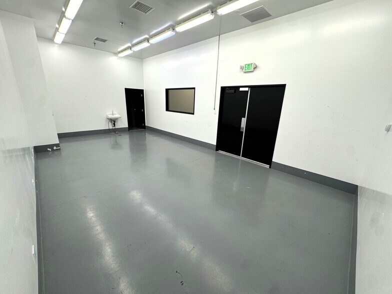 More Photos Of 3585 N Del Sol, Palm Springs Unknown For Lease