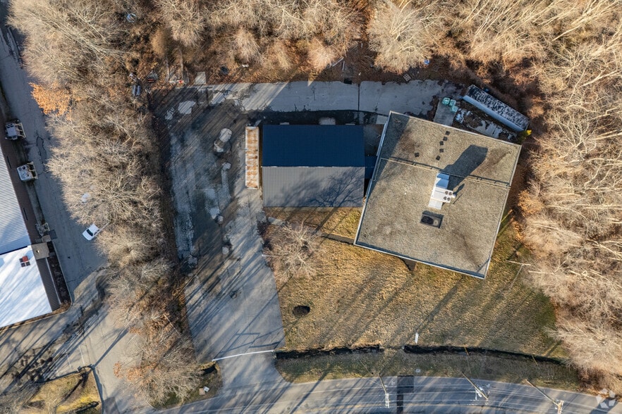 More Photos Of 593 Airport Rd, Fall River Office For Sale