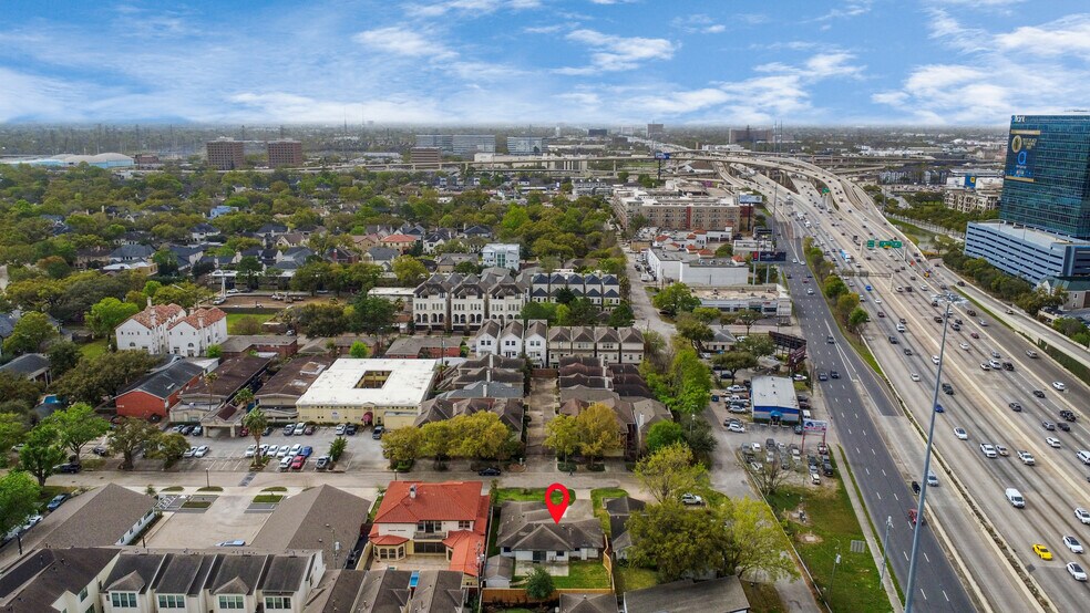 More Photos Of 4738 W. Alabama, Houston Loft Creative Space For Sale