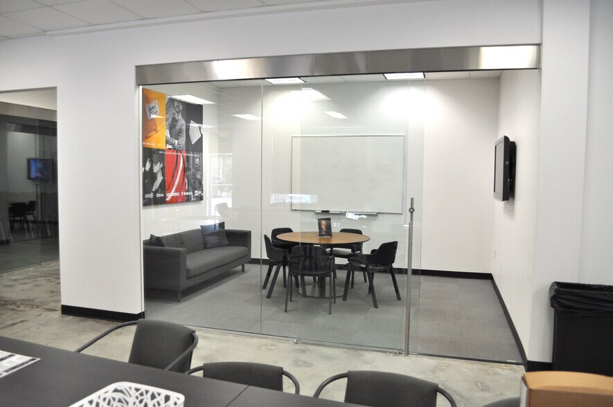 More Photos Of 12682-12690 Telecom Dr, Tampa Office For Sale
