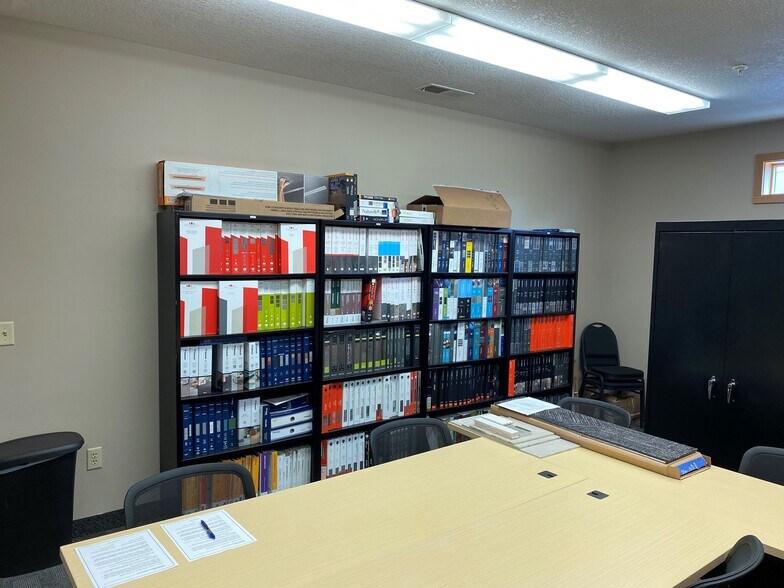 More Photos Of 11149-11157 N Zealand Ave, Champlin Office For Lease