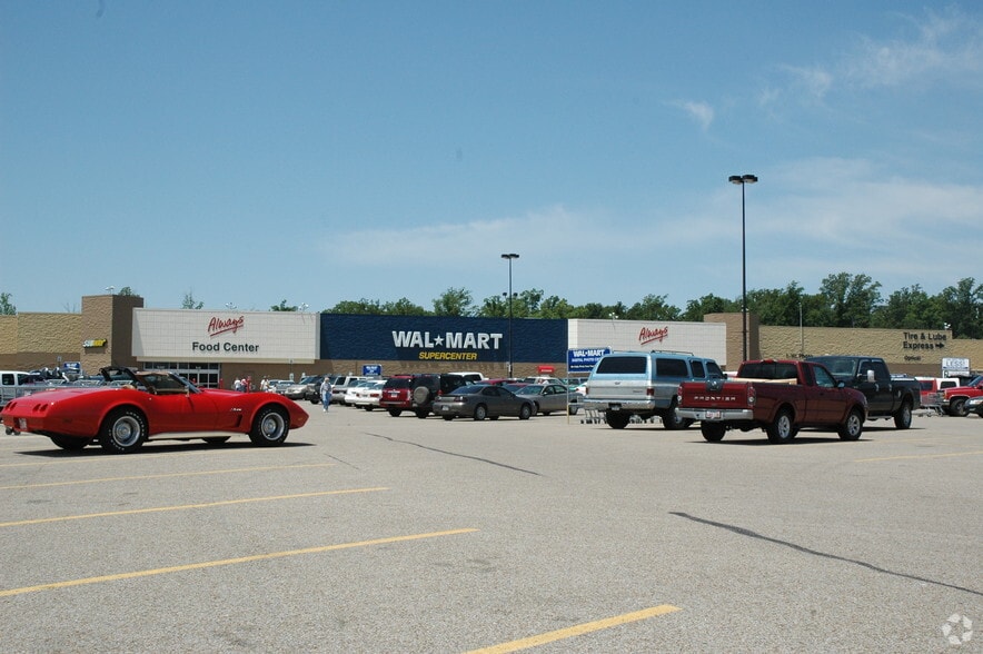 Primary Photo Of 1907-1911 W Parker Rd, Jonesboro General Retail For Lease