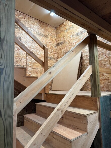 More Photos Of 541 Concord St, Framingham Freestanding For Sale