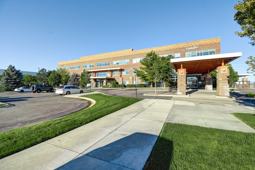More Photos Of 8001 S InterPort Blvd, Englewood Office For Lease