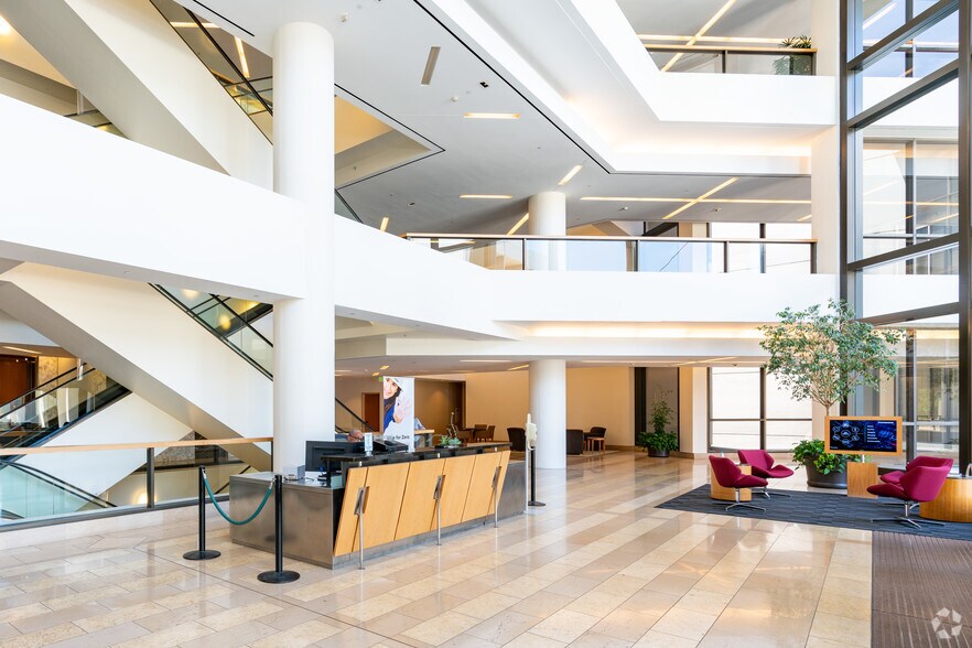 More Photos Of 100 W Walnut St, Pasadena Office For Lease