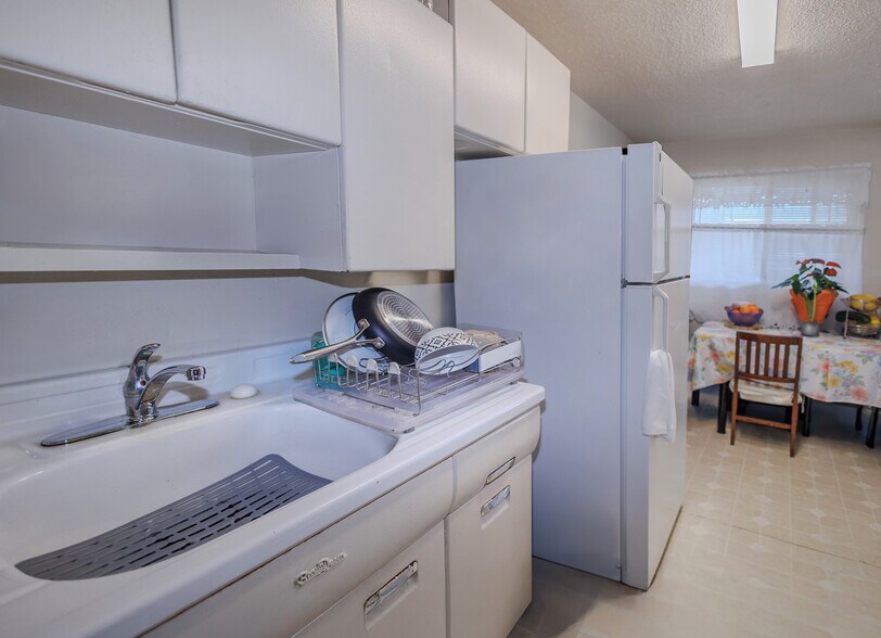 More Photos Of 309-315 Oak Ave, Redwood City Apartments For Sale