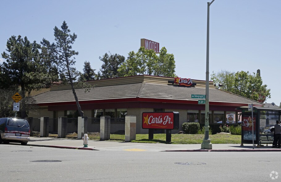More Photos Of 3770 Telegraph Ave, Oakland Fast Food For Sale