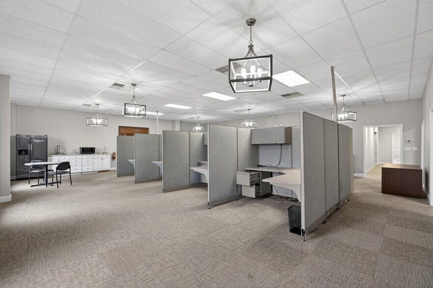 More Photos Of 1313-A Miller Rd, Greenville Office For Lease