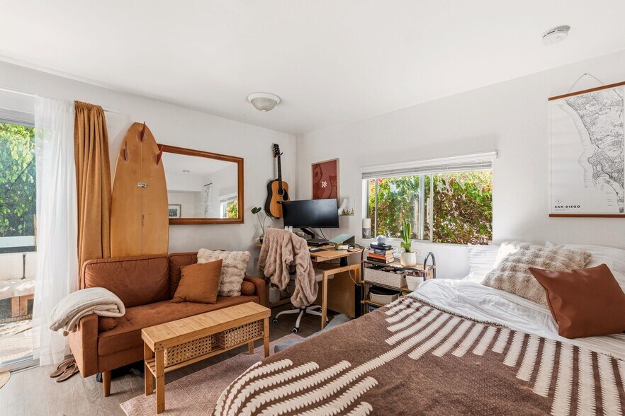 More Photos Of 273 Hillcrest Dr, Encinitas Apartments For Sale