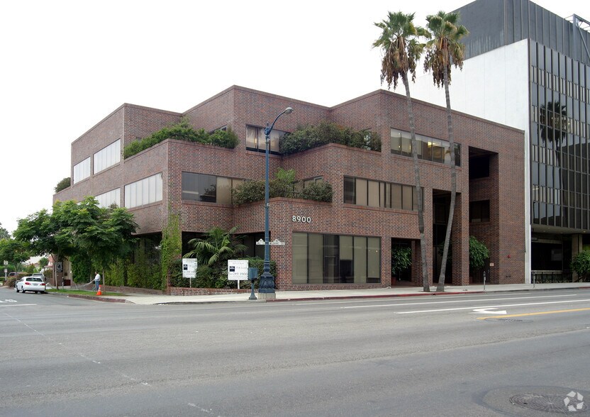 More Photos Of 8900 Wilshire Blvd, Beverly Hills Medical For Lease