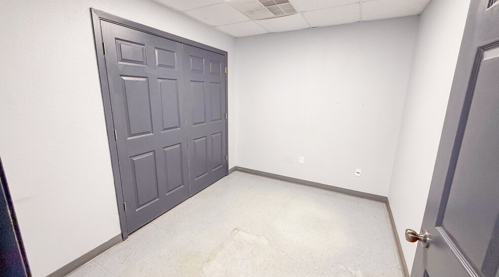 More Photos Of 3611 E State Highway 158, Midland Unknown For Lease