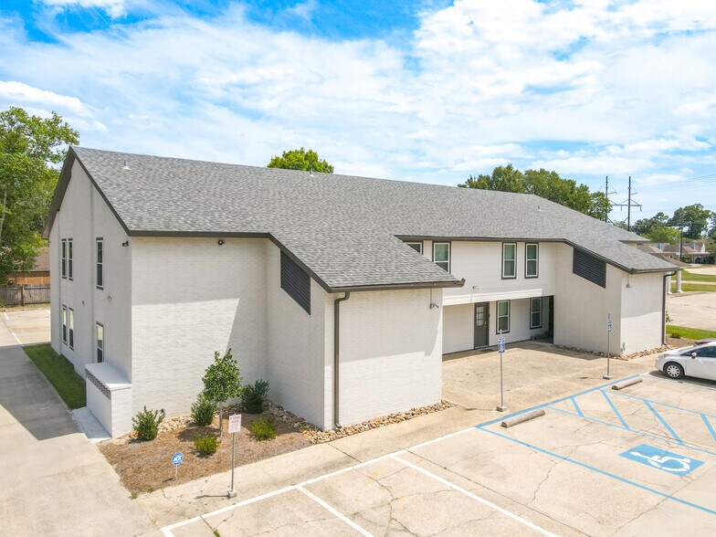 Primary Photo Of 5917 Jones Creek Rd, Baton Rouge Office For Sale