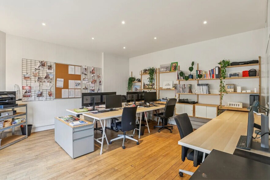 More Photos Of 20 Rue Marx Dormoy, Paris Office For Sale