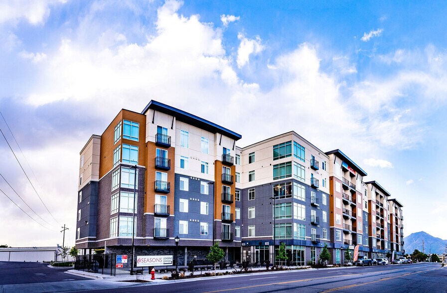 More Photos Of 196 W Vine St, Murray Apartments For Lease