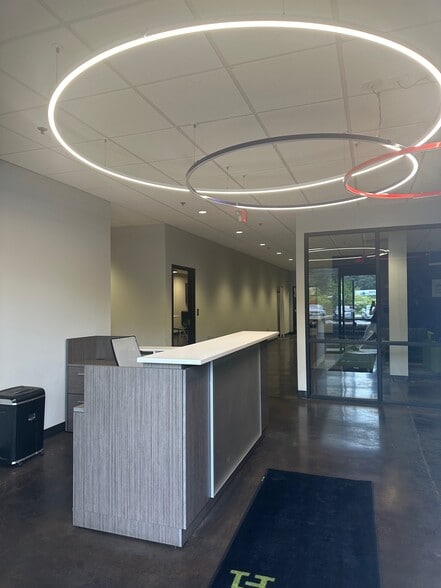 More Photos Of 6915 Button Gwinnett Dr, Doraville Warehouse For Lease