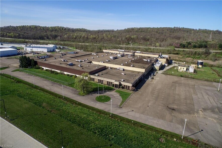 More Photos Of 17226 Industrial Hwy, Caldwell Warehouse For Sale