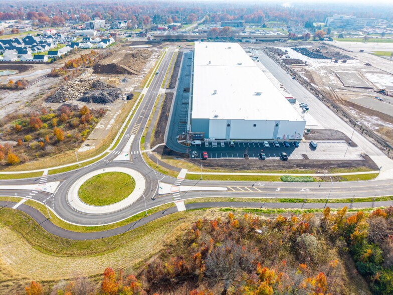 More Photos Of 109 Corrina Dr, Columbus Manufacturing For Lease