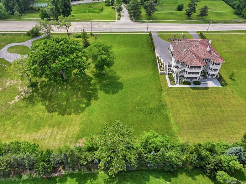 More Photos Of 6423 County Line Rd, Burr Ridge Land For Sale