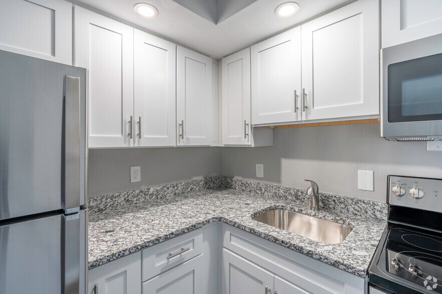 More Photos Of 100 Park Pl, Pawtucket Multifamily For Sale