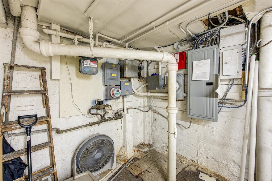 More Photos Of , Astoria Multifamily For Sale