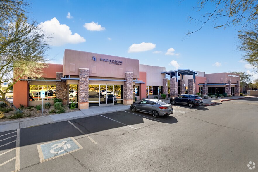 More Photos Of 8761 E Bell Rd, Scottsdale Medical For Lease