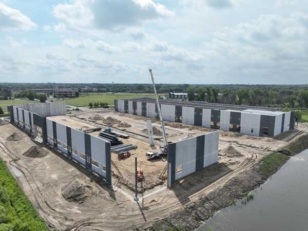 More Photos Of 3890 Pheasant Ridge Dr, Blaine Unknown For Lease