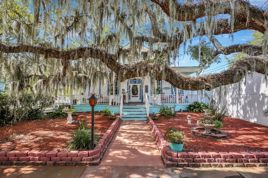 More Photos Of 24 Van Horne Ave, Tybee Island Hospitality For Sale