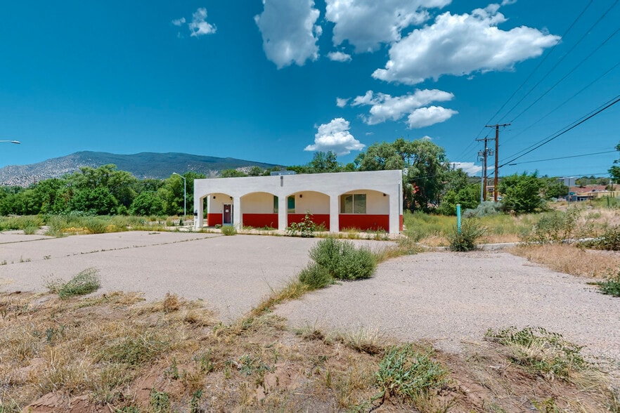 More Photos Of 11807 NM 337 #3, Tijeras Convenience Store For Sale