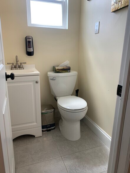 More Photos Of 1168 Forest Ave, Staten Island General Retail For Sale