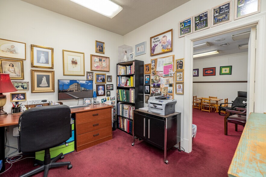 More Photos Of 401 Halifax St, Emporia Office For Sale
