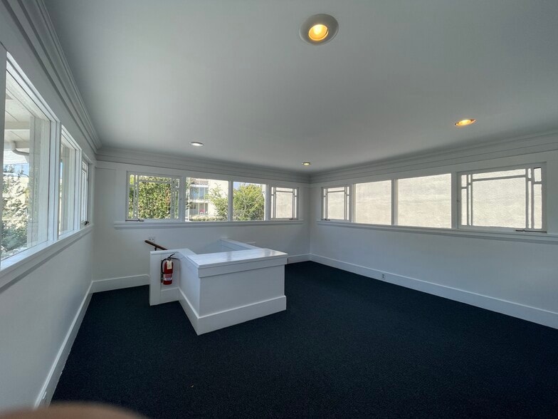 More Photos Of 1730 Solano Ave, Berkeley Office Residential For Lease