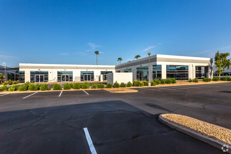 More Photos Of 4602 E University Dr, Phoenix Unknown For Lease