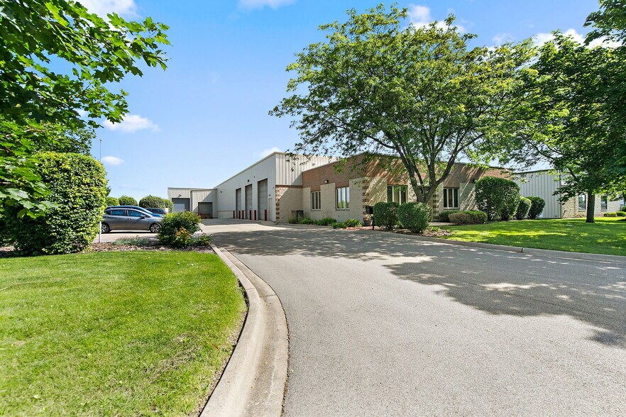 More Photos Of 203 Commercial Dr, Yorkville Warehouse For Sale