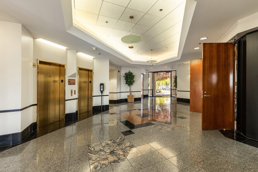 More Photos Of 333 Sunset Ave, Suisun City Medical For Sale