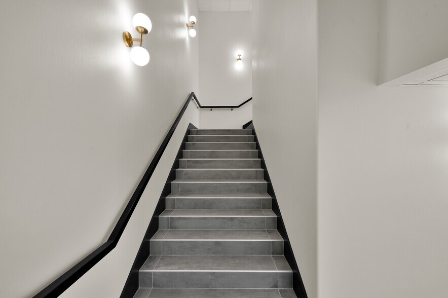 More Photos Of 23923 Gosling Rd, Spring Unknown For Lease