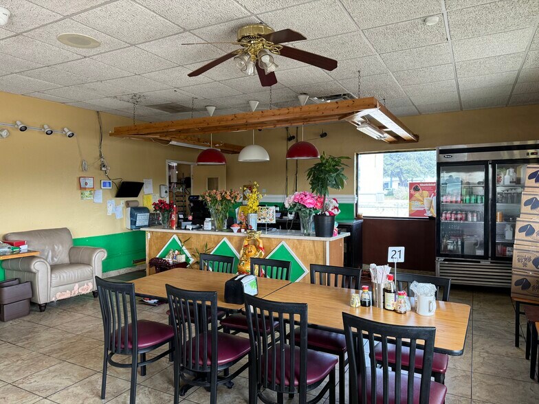 More Photos Of 315 N Bell Blvd, Cedar Park Restaurant For Lease