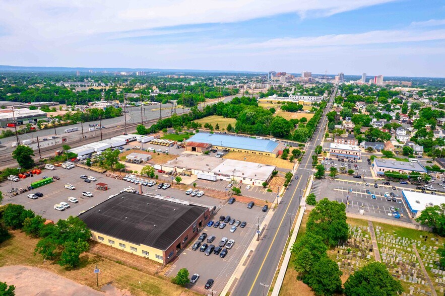 More Photos Of 569 Joyce Kilmer Ave, New Brunswick Industrial For Sale