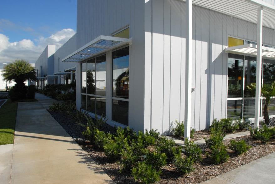 More Photos Of 354 Hiatt Dr, Palm Beach Gardens Office For Lease